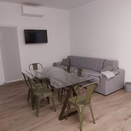 111 Suite Apartment Бергамо Экстерьер фото