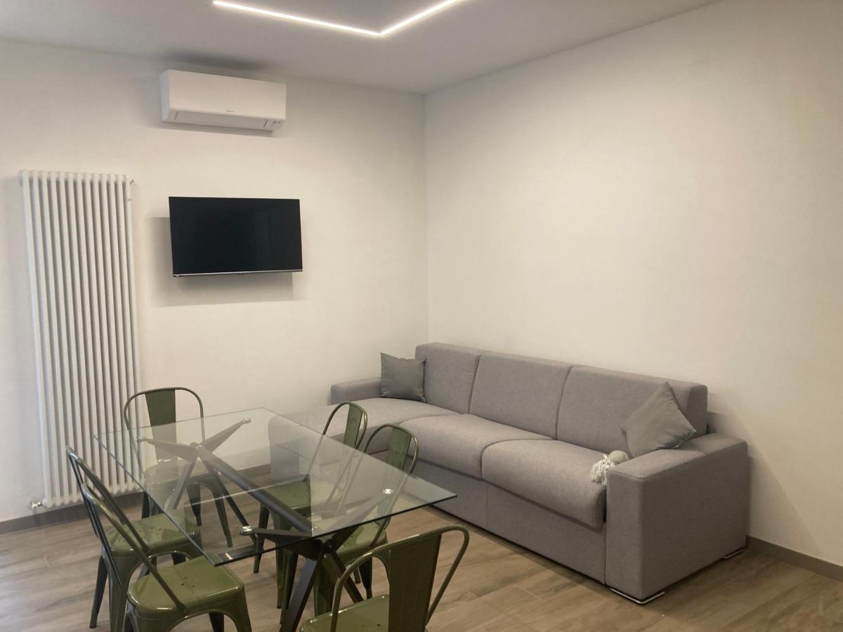 111 Suite Apartment Бергамо Экстерьер фото