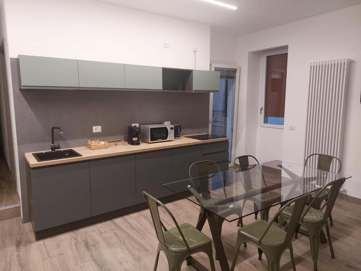 111 Suite Apartment Бергамо Экстерьер фото